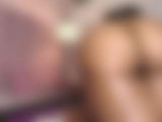 Live cam show with hallybans - Ebony on Camsoda | colombia