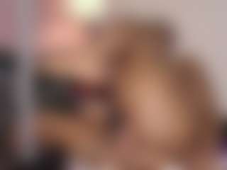 Live cam show with hallybans - Ebony Lush on Camming Site