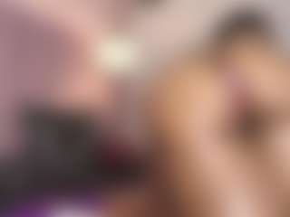 hallybans's Live Sex Cam Show