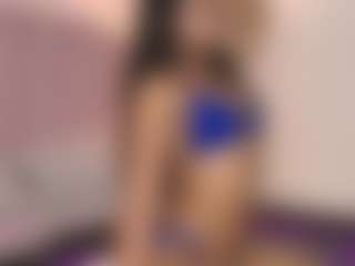 hallybans MILF webcam performer live streaming