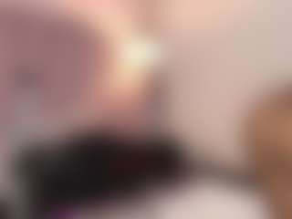 Live cam show with hallybans - Petite MILF on sexylive.show