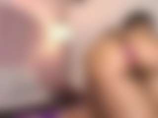 hallybans's Live Sex Cam Show