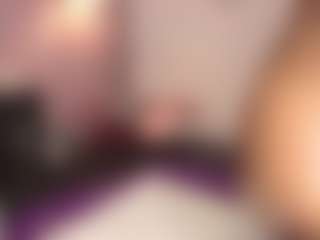 Live cam show with hallybans - Natural on liverealitysex.com
