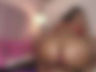 Live cam show with hallybans - Toys on Milfs Live