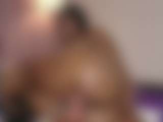 hallybans MILF webcam performer live streaming