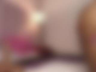 hallybans's Live Sex Cam Show