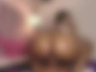 Live cam show with hallybans - Toys on parknlotfishbdy