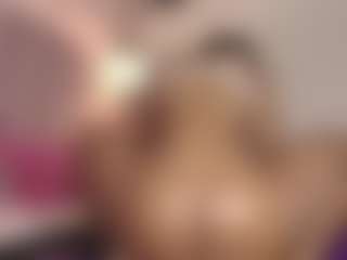 hallybans's Live Sex Cam Show