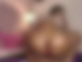 Live cam show with hallybans - Brown Eyes Black on camgirlchat.live