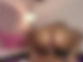 Live cam show with hallybans - HD on Latina Girls