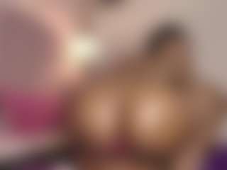 hallybans's Live Sex Cam Show