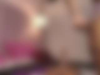 Live cam show with hallybans - Ebony on madthumbs | colombia
