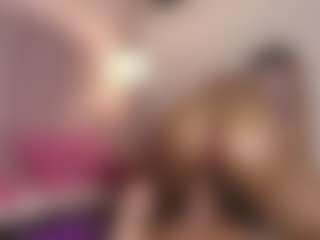 hallybans's Live Sex Cam Show