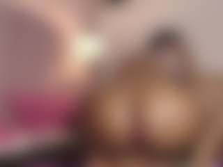 hallybans's Live Sex Cam Show