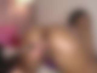 hallybans's Live Sex Cam Show