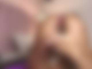 hallybans's Live Sex Cam Show