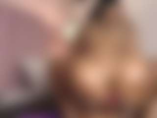 hallybans's Live Sex Cam Show