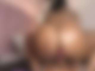 hallybans's Live Sex Cam Show