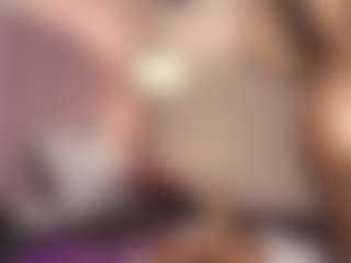 Live cam show with hallybans - Bedroom Ebony on Camsoda