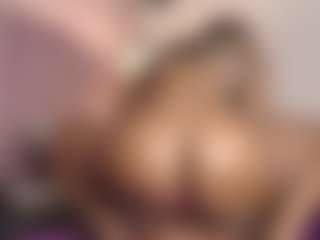 hallybans's Live Sex Cam Show