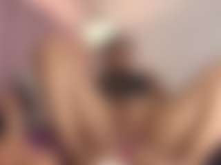 hallybans's Live Sex Cam Show