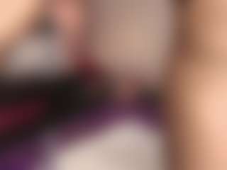 hallybans's Live Sex Cam Show