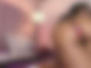 hallybans's Live Sex Cam Show