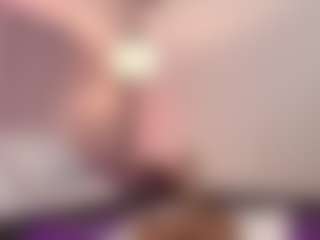 Live cam show with hallybans - Big Ass MILF on Camsoda