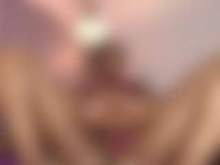 hallybans's Live Sex Cam Show