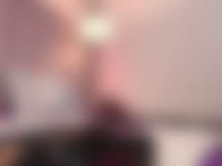 hallybans's Live Sex Cam Show