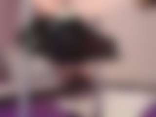hallybans's Live Sex Cam Show