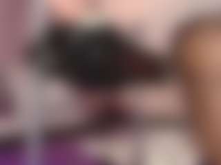 hallybans's Live Sex Cam Show