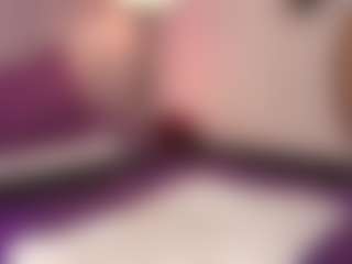 Live cam show with hallybans - Ebony on Camsoda | colombia