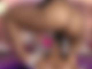 Live cam show with hallybans - Ebony on Camsoda | colombia