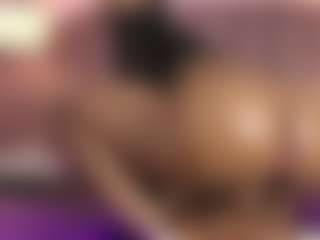 hallybans's Live Sex Cam Show
