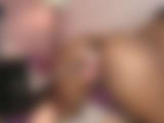 Live cam show with hallybans - Bedroom Ebony on Camsoda