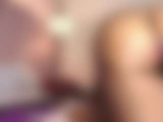 hallybans's Live Sex Cam Show