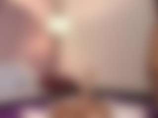 hallybans's Live Sex Cam Show