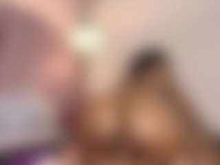 hallybans's Live Sex Cam Show