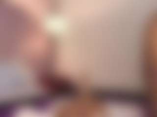 Live cam show with hallybans - Gamer MILF on Camsoda