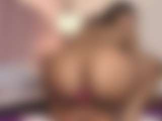 hallybans's Live Sex Cam Show