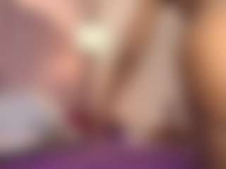 hallybans's Live Sex Cam Show