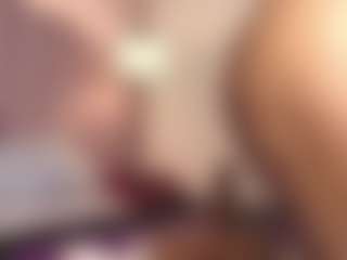hallybans's Live Sex Cam Show