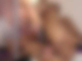 hallybans's Live Sex Cam Show