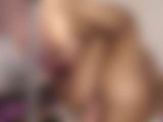 hallybans's Live Sex Cam Show