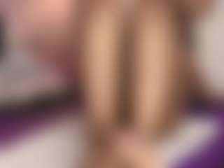 hallybans's Live Sex Cam Show