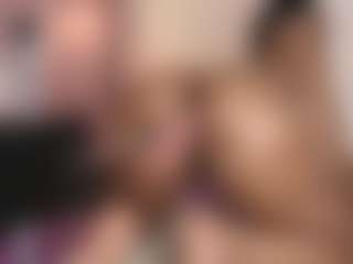 hallybans's Live Sex Cam Show