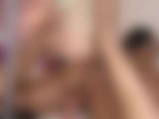 hallybans's Live Sex Cam Show