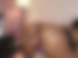 hallybans's Live Sex Cam Show