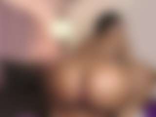 hallybans's Live Sex Cam Show